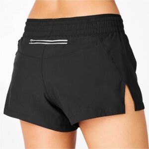 NWT Fabletics Black Breathe Run Short Womens Plus 1X